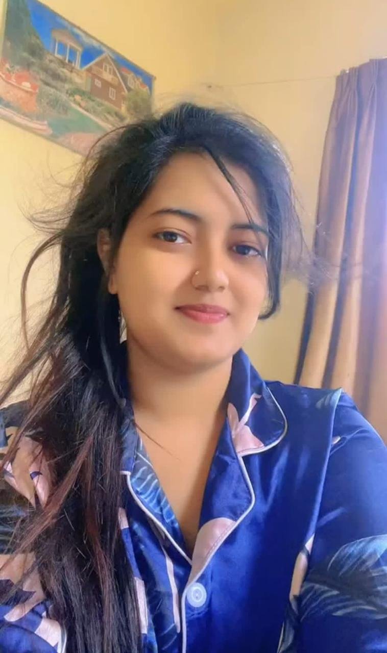Pari Tiwari